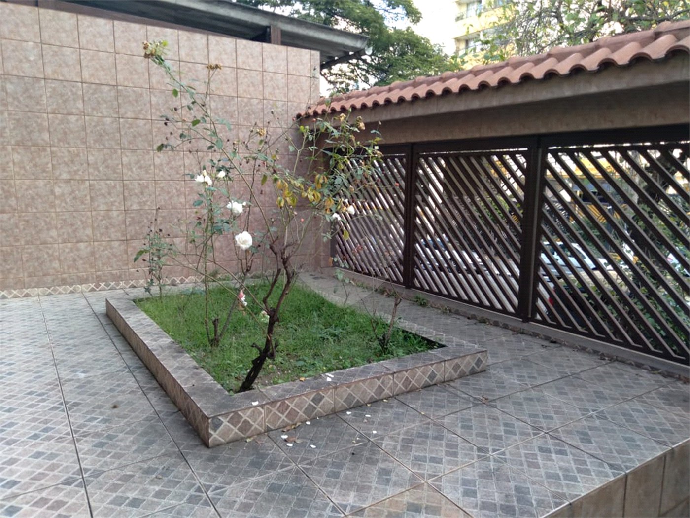 Sobrado à venda com 4 quartos, sendo 1 suíte, em Santana, São Paulo, SP