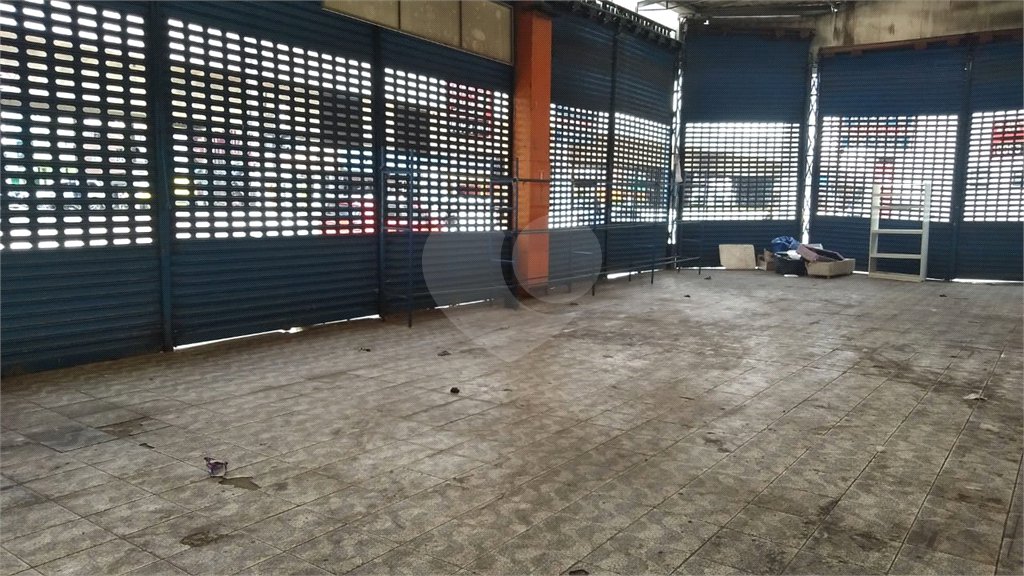 Prédio à venda em Pari, São Paulo, SP