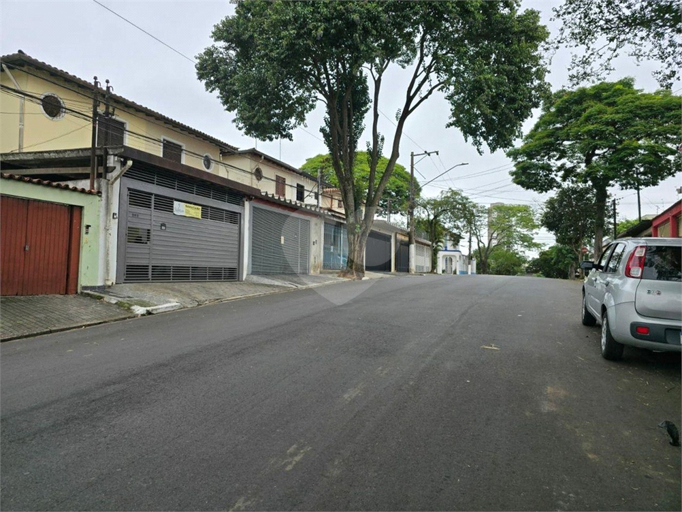 Casa à venda com 3 quartos, sendo 1 suíte, em Vila Paulista, São Paulo, SP