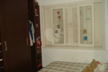 Sobrado à venda com 3 quartos, sendo 1 suíte,  em Vila Aurora (zona Norte), São Paulo, SP
