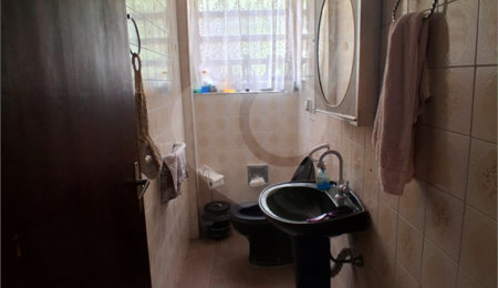 Sobrado à venda com 3 quartos em Vila Amélia, São Paulo, SP