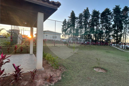 Casa à venda com 2 quartos no condomínio Residencial Parque Imperial, Sorocaba - SP