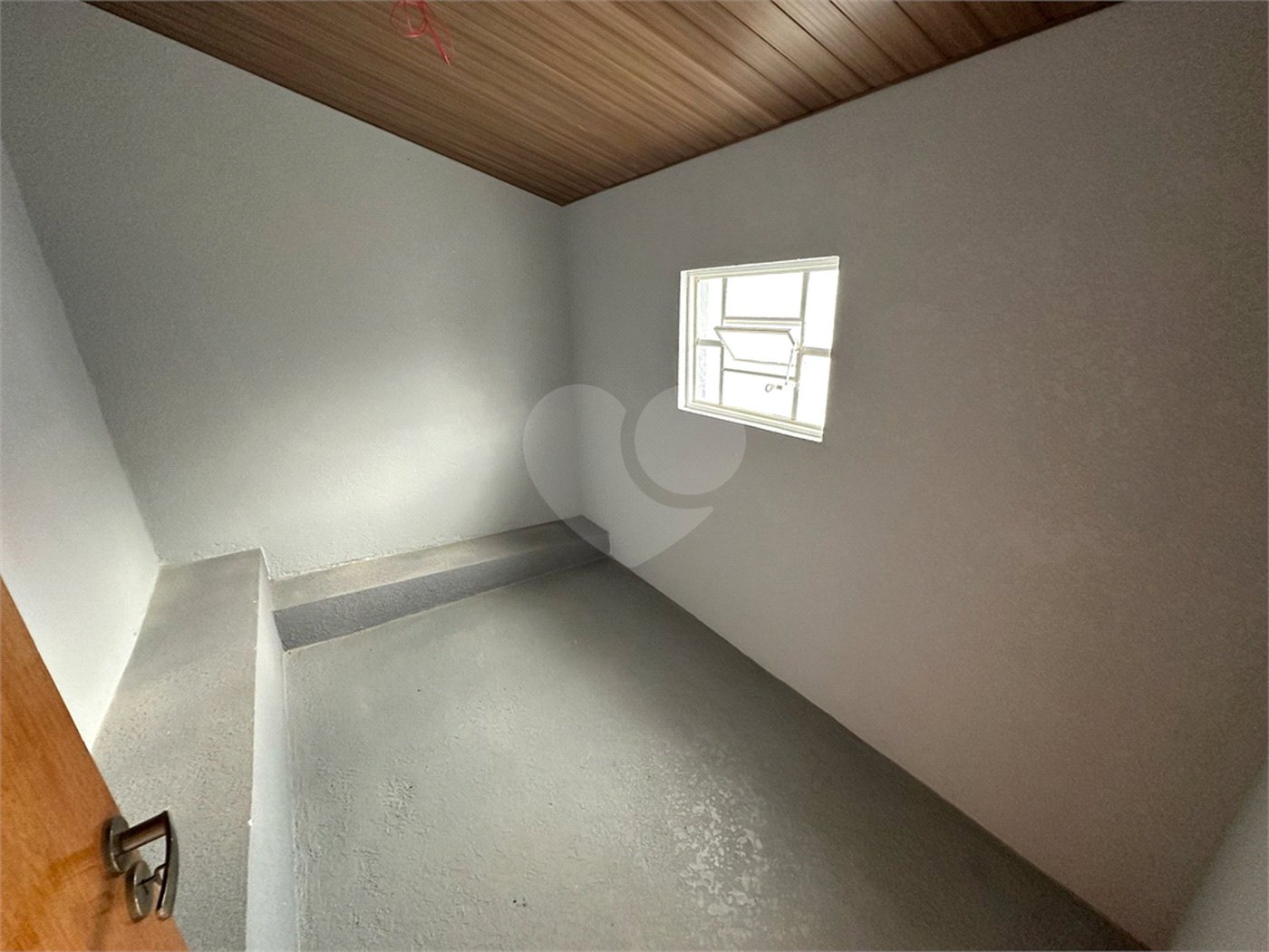 Casa à venda com 2 quartos, sendo 1 suíte, em Vila São José, Indaiatuba, SP