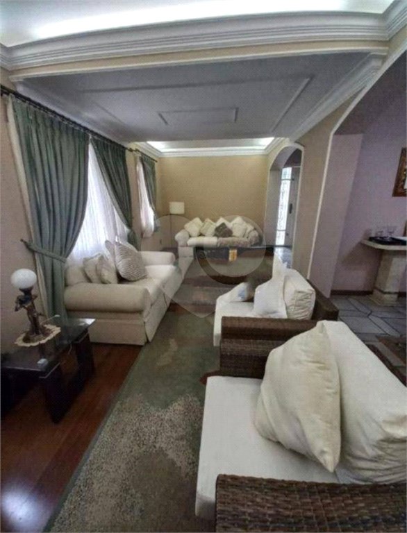 Sobrado à venda com 4 quartos, sendo 3 suítes, em Mandaqui, São Paulo, SP