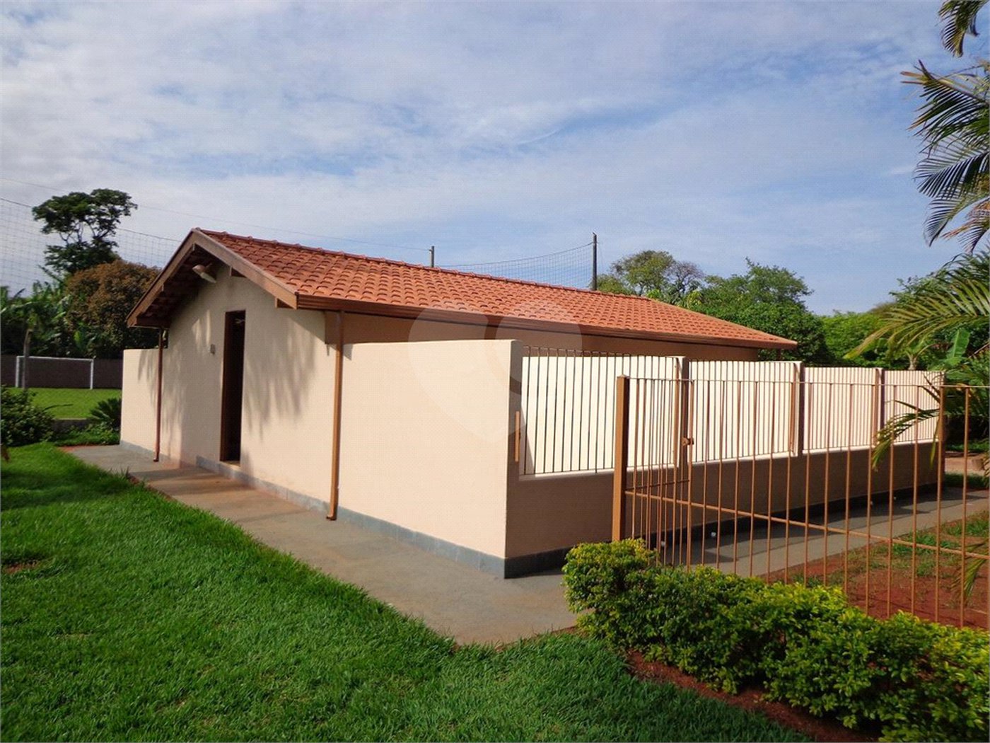 Chácara à venda com 5 quartos em Parque Planalto, Araraquara, SP
