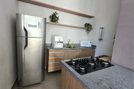 Apartamento à venda com 2 quartos, sendo 1 suíte,  em Vila Romana, São Paulo, SP