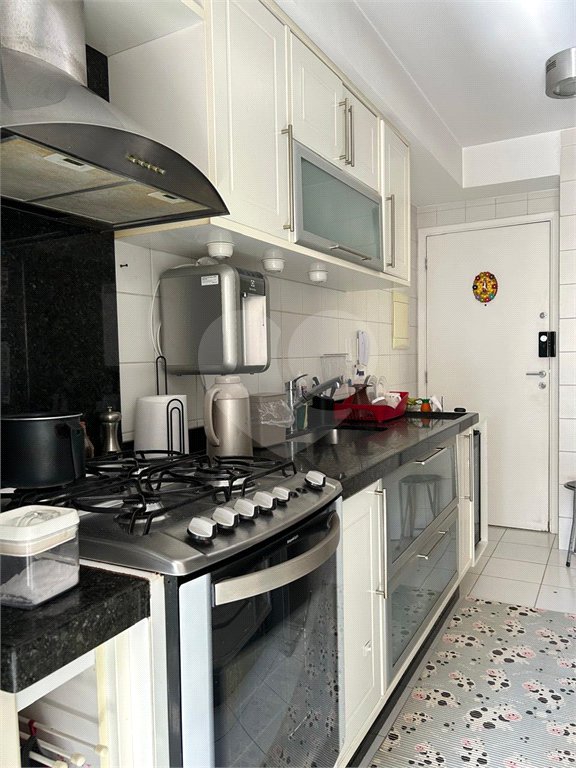 Apartamento à venda com 2 quartos, sendo 1 suíte, em Vila Andrade, São Paulo, SP