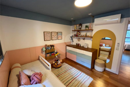 Apartamento à venda com 4 quartos, sendo 2 suítes, em Sumaré, São Paulo, SP