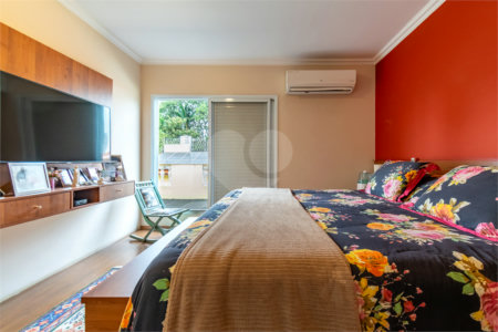 Casa à venda com 3 quartos, sendo 1 suíte,  em Vila Cordeiro, São Paulo, SP