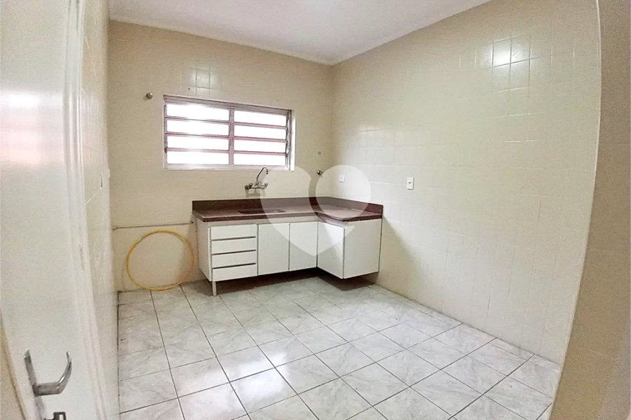 Sobrado à venda com 13 quartos, sendo 1 suíte,  em Jardim São Paulo(zona Norte), São Paulo, SP