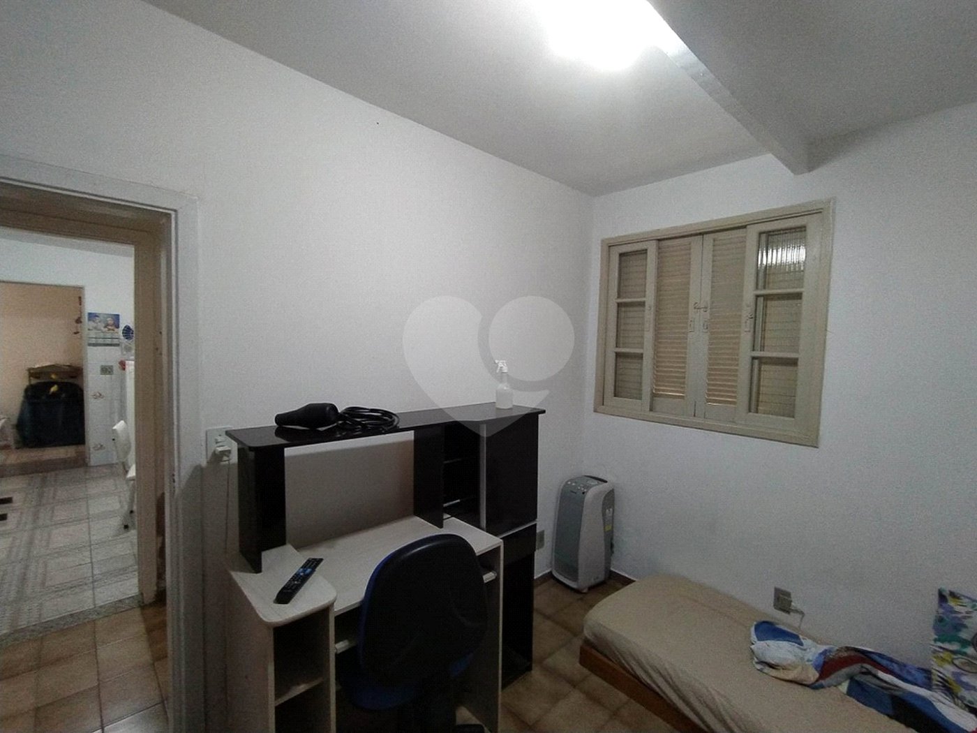 Casa à venda com 6 quartos, sendo 2 suítes, em Chora Menino, São Paulo, SP