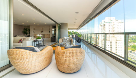 Apartamento à venda com 4 quartos, sendo 3 suítes, em Campo Belo, São Paulo, SP