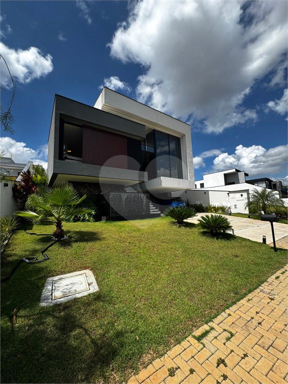 Casa à venda com 3 suítes no condomínio Alphaville Nova Esplanada 3, Votorantim - SP