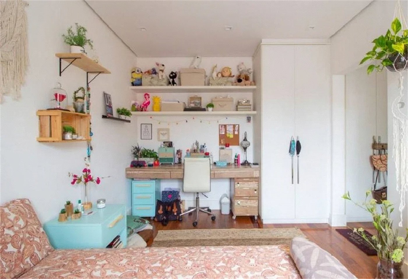 Casa à venda com 4 suítes no condomínio Outeiro, São Paulo - SP