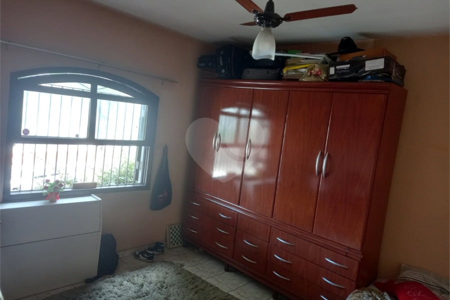 Sobrado à venda com 3 quartos, sendo 1 suíte, em Parque Novo Mundo, São Paulo, SP