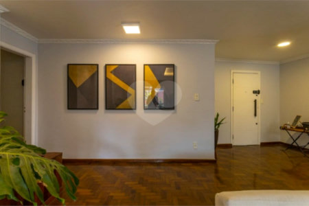 Cobertura para Locação e Venda com 330m² - Bela Vista