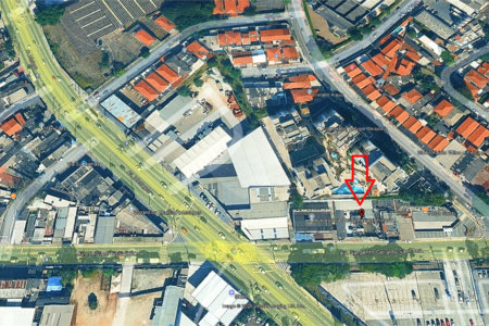 Terreno comercial de esquina com 670 m² em Zoneamento ZEUP na Avenida Sargento Geraldo Sant'Ana