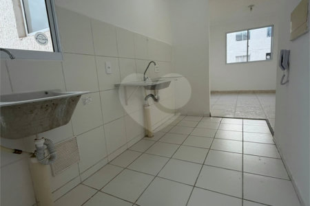 Apartamento à venda com 2 quartos em Guaratiba, Rio de Janeiro, RJ