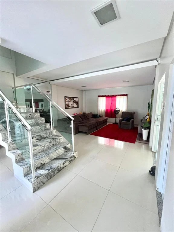 Casa à venda com 6 quartos, sendo 1 suíte,  no Centro, Balsas, MA