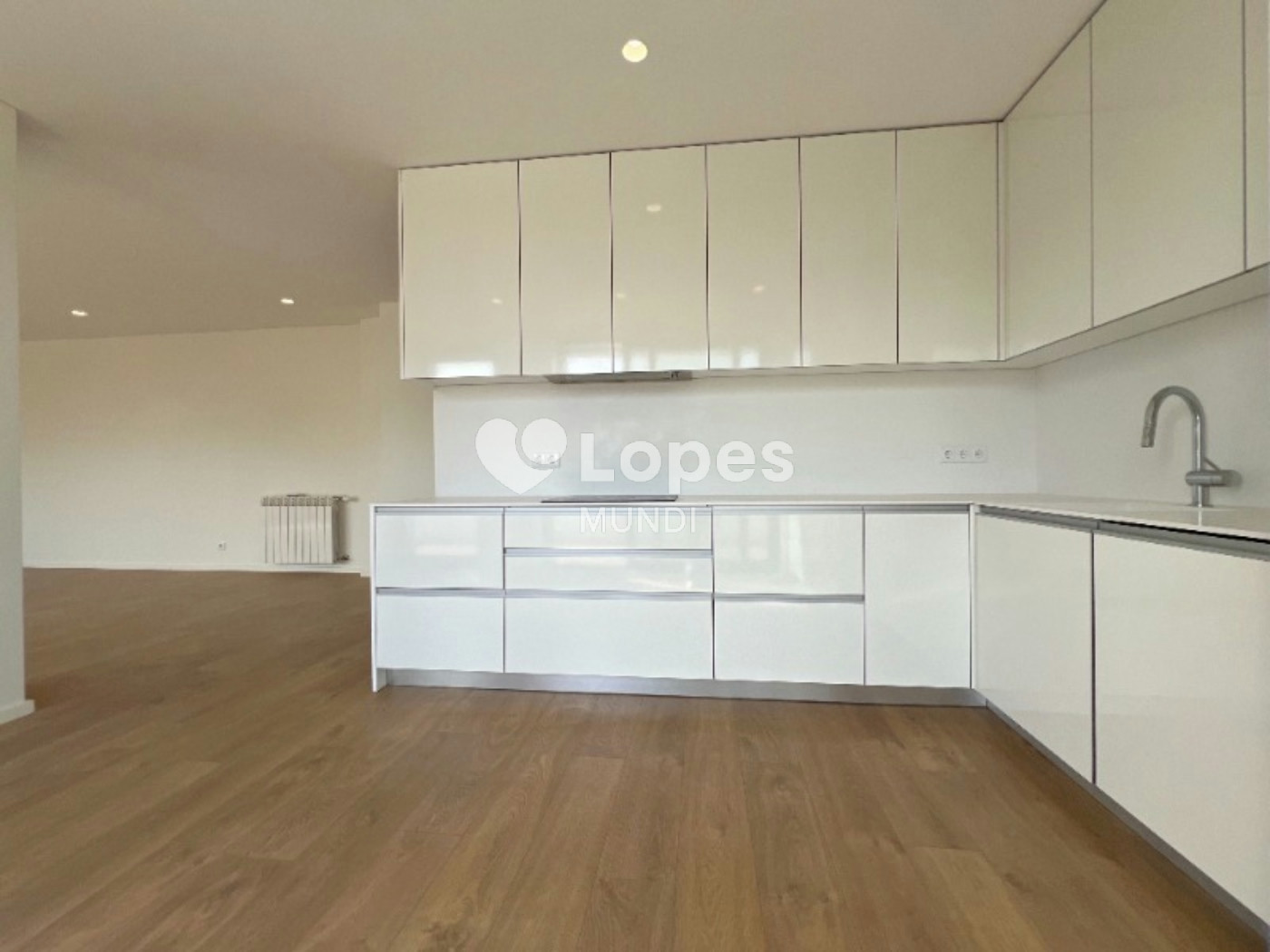 APARTAMENTO RESIDENCIAL em Porto - PT, Matosinhos