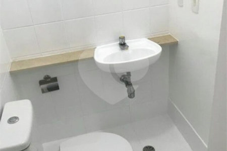 Sala à venda em Cidade Monções, São Paulo, SP