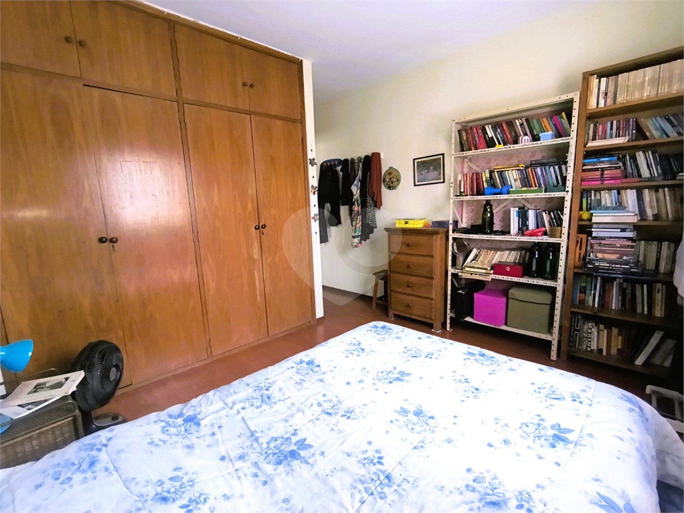 Sobrado à venda com 4 quartos, sendo 2 suítes, em Vila Morse, São Paulo, SP