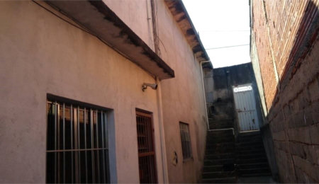 Casa à venda com 2 quartos em Jardim Santa Luiza, Poá, SP