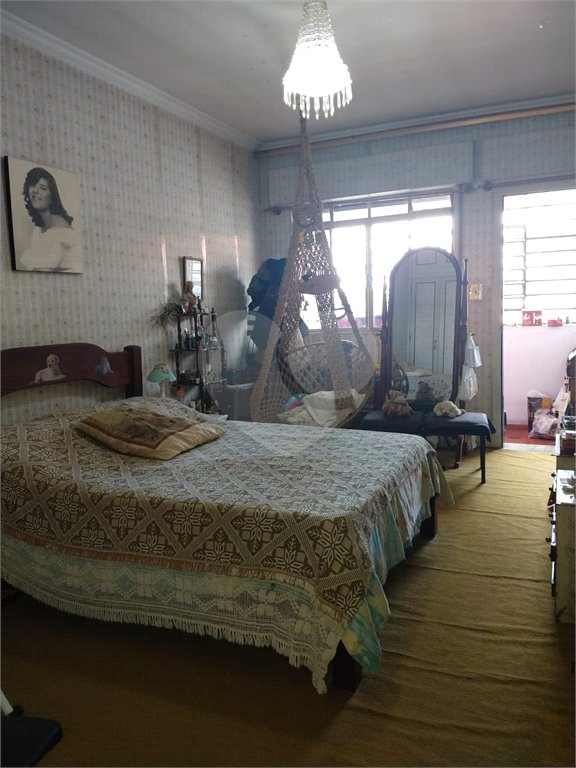 Sobrado à venda com 4 quartos em Sumaré, São Paulo, SP
