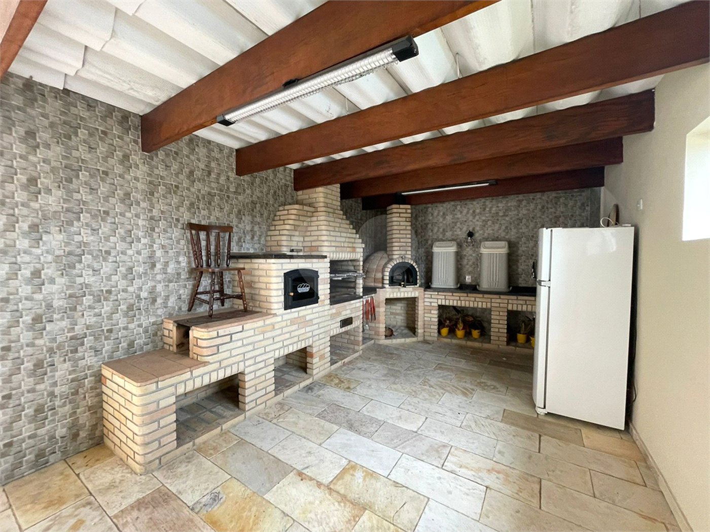 Apartamento à venda com 2 quartos em Vila Pereira Barreto, São Paulo, SP