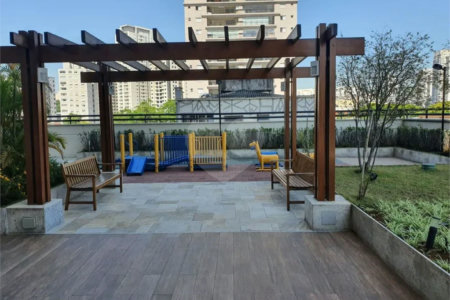 Apartamento à venda com 3 suítes em Parque São Jorge, São Paulo, SP