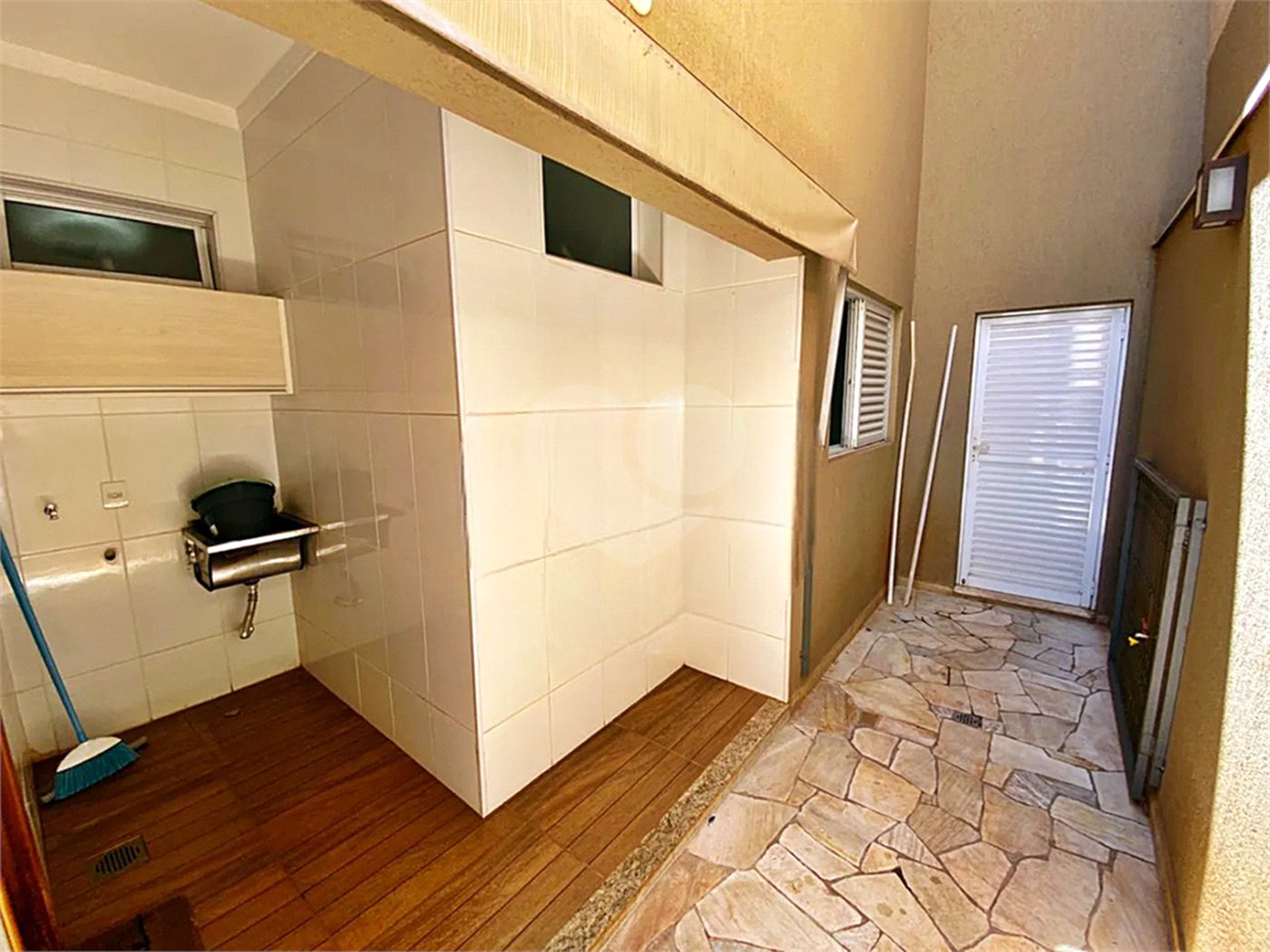 Casa à venda ou para alugar com 4 suítes no condomínio San Marco I, Ribeirão Preto - SP
