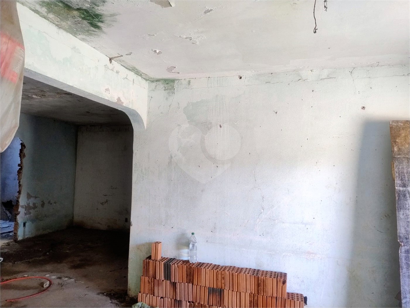 Casa à venda com 2 quartos em Jardim Adalberto Frederico de Oliveira Roxo I, Araraquara, SP