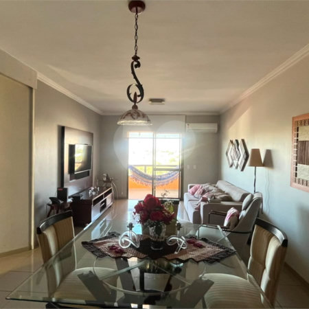 Apartamento à venda com 2 suítes em Quilombo, Cuiabá, MT