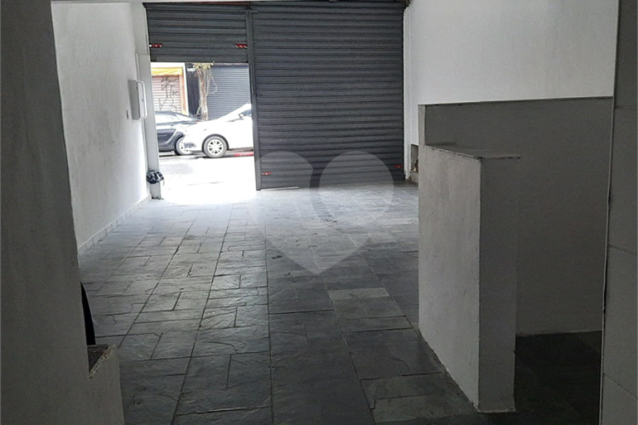Sobrado à venda com 3 quartos, sendo 1 suíte, em Vila Gustavo, São Paulo, SP