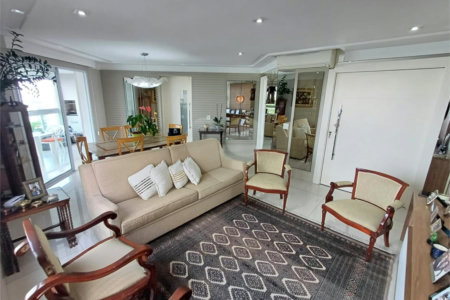 Apartamento à venda com 3 suítes em Santa Teresinha, São Paulo, SP