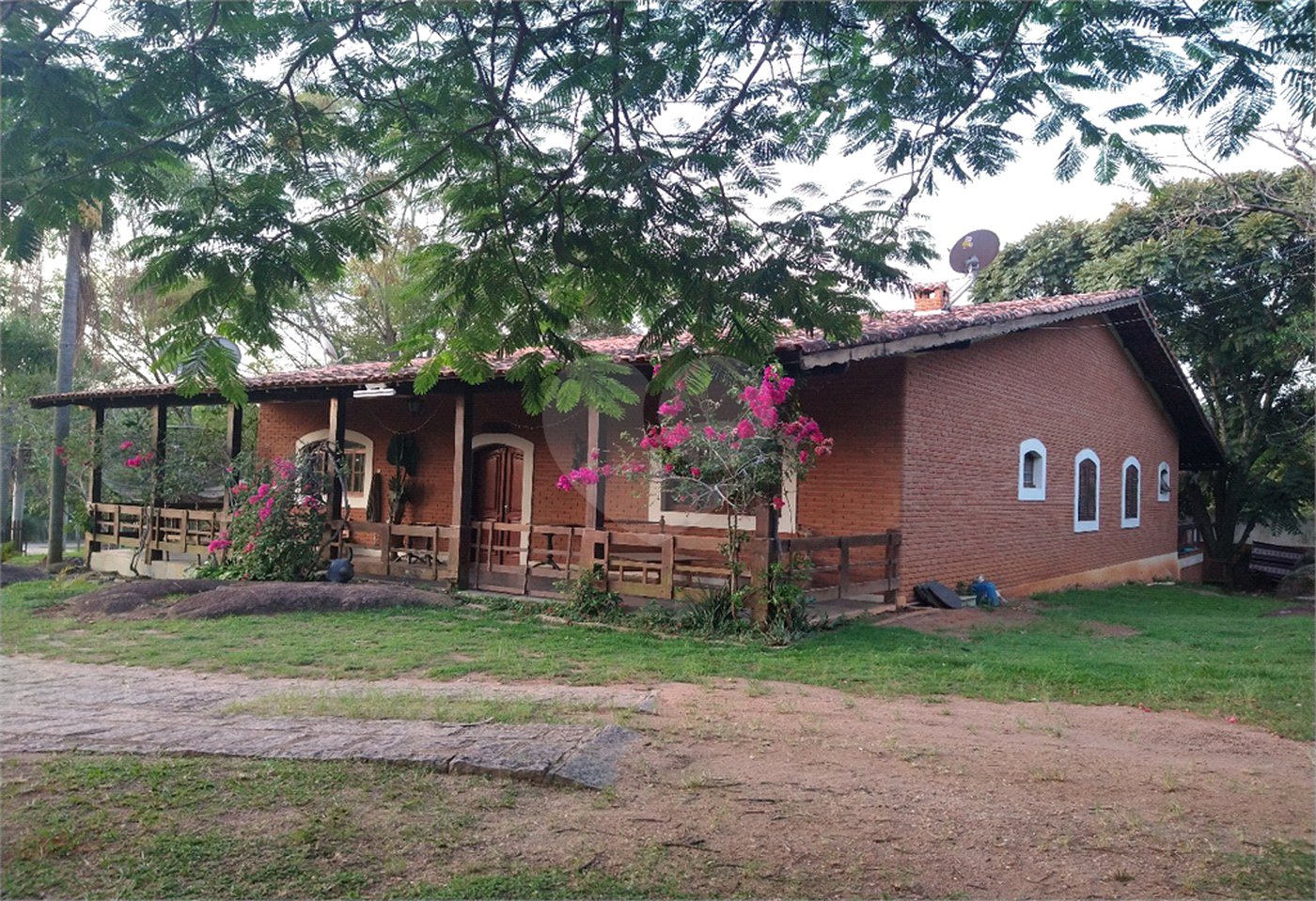 Sítio à venda com 4 quartos, sendo 2 suítes,  em Pimenta, Indaiatuba, SP