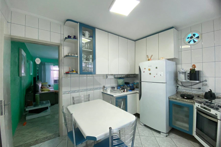 Sobrado à venda com 3 quartos em Vila Medeiros, São Paulo, SP