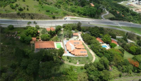 Chácara à venda com 30 quartos, sendo 12 suítes,  em Brigadeiro Tobias, Sorocaba, SP