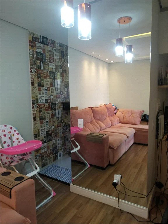 Apartamento à venda com 2 quartos em Parque Ipê, São Paulo, SP