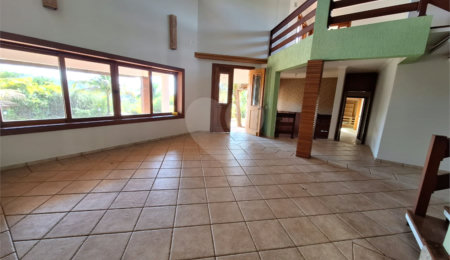 Casa à venda com 3 quartos, sendo 1 suíte, no condomínio Residencial dos Lagos Itupeva, Itupeva - SP