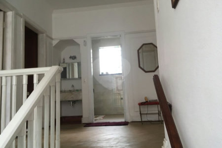 Sobrado à venda com 4 quartos, sendo 1 suíte, em Perdizes, São Paulo, SP
