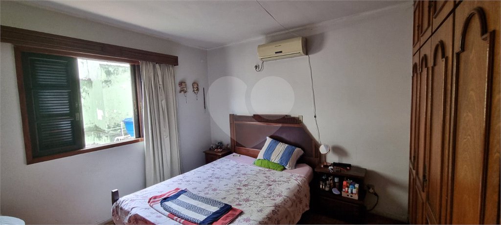 Sobrado à venda com 2 quartos em Tremembé, São Paulo, SP