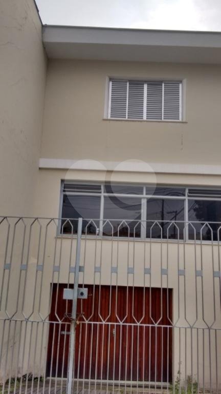 Sobrado à venda com 3 quartos, sendo 1 suíte,  em Parque Vitória, São Paulo, SP