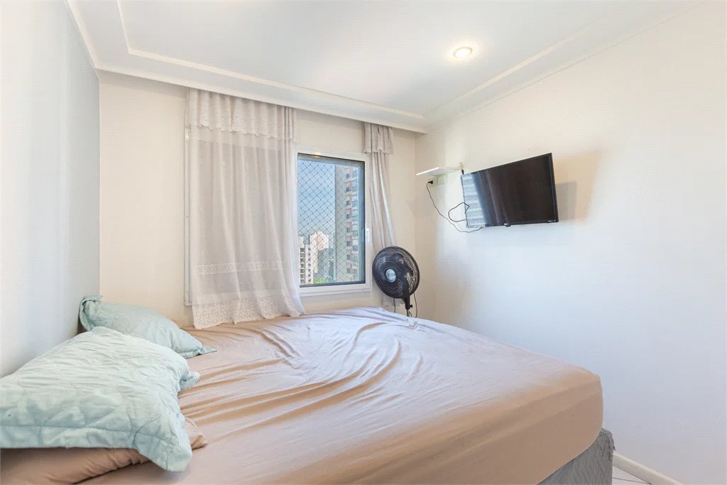 Apartamento à venda com 2 quartos, sendo 1 suíte,  em Vila Hamburguesa, São Paulo, SP