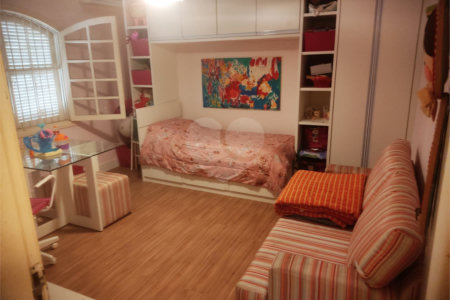 Chácara à venda ou para alugar com 3 quartos, sendo 1 suíte, em Chácaras Polozzi, Louveira, SP