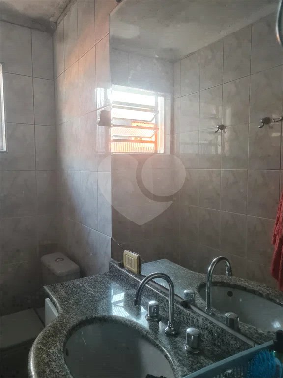 Sobrado à venda com 4 quartos, sendo 1 suíte, em Vila Prudente, São Paulo, SP