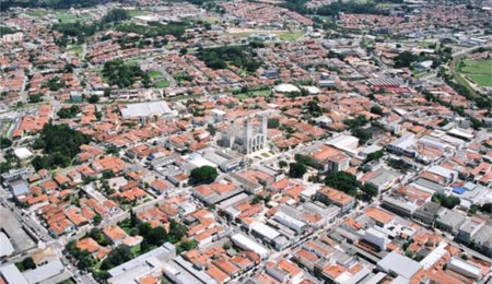 Terreno à venda com 1 suíte em Bosque, Vinhedo, SP