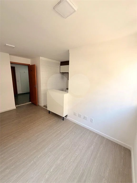 Apartamento à venda com 2 quartos em Jardim Íris, São Paulo, SP