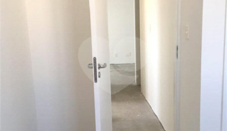 Apartamento à venda com 3 quartos, sendo 1 suíte,  em Santana, São Paulo, SP