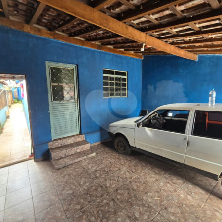 Casa à venda com 2 quartos em Vila Carvalho, Itapetininga, SP